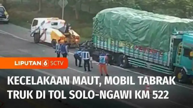 Kecelakaan maut terjadi di tol Solo-Ngawi Km 522 pada Sabtu pagi. Sebuah mobil menabrak truk dari belakang, hingga separuh badan mobil masuk kolong truk. Akibatnya pengendara mobil meninggal dunia, sementara dua penumpang terluka.