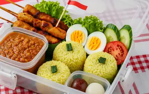 7 Ide Bekal untuk Upacara 17 Agustus, Praktis Dibawa dan Tidak Mudah Tumpah