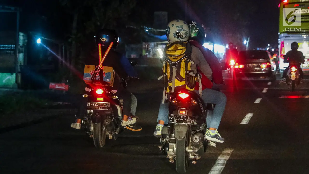 Pemudik Sepeda Motor Padati Pantura