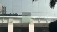 Kaca Kantor BGN Tiba-Tiba Pecah, Tim Inafis Cek Lokasi