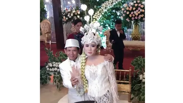Resmi Menikah, Ini 6 Momen Mesra Pernikahan Ginanjar dan Tiara Amalia