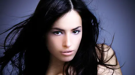 Tips Memelihara Warna Hitam Rambut Agar Tidak Pudar Beauty Fimela Com
