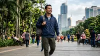 Cuaca Sulit Diprediksi, Jaket Parasut Jadi Andalan untuk Tetap Nyaman dan Trendi