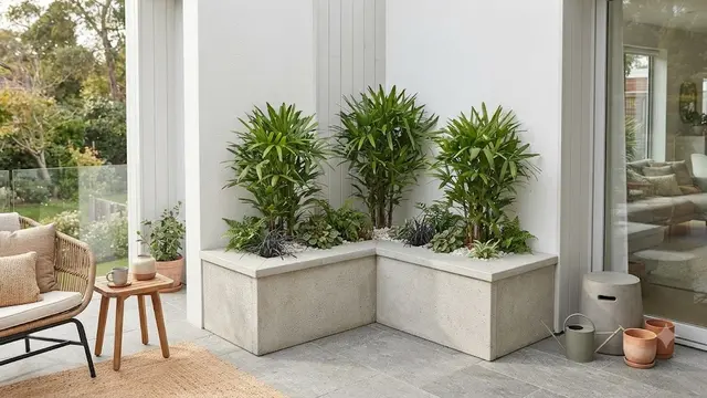 Planter Box Permanen Berbentuk L (AI Generated)