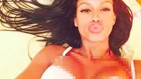 Punya Tato Baru, Eks Pacar Balotelli Umbar Belahan Dada