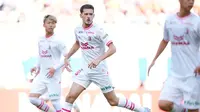 Di posisi keempat ditempati oleh Justin Hubner yang baru tampil dalam 6 laga Cerezo Osaka musim ini di J1 League 2024. Dari total 83 menit, ia mencatatkan statistik 3 blok, 6 sapuan, 3 tekel, 3 kali memenangi duel serta melakukan 2 pelanggaran. (J.LEAGUE)