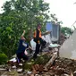 Ilustrasi – Gerakan tanah atau longsor merusak 24 rumah di Desa Padangjaya, Majenang, Cilacap. (Foto: Liputan6.com/Muhamad Ridlo)