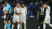Lazio mengawali musim 2023/2024 tak secemerlang musim lalu. Hingga memasuki pekan ke-7 Serie A Liga Italia klub asuhan Maurizio Sarri terjerembab di papan bawah dengan menghuni posisi ke-16 klasemen sementara. Hal ini tentu amat kontras dengan prestasi Lazio pada musim lalu. Padahal dari komposisi pemain, musim ini Lazio diperkuat para pemain dengan nilai pasar yang lumayan tinggi. Seperti 4 pemain berikut ini yang memuncaki daftar 4 besar pemain dengan nilai pasar tertinggi di skuad Lazio pada musim 2023/2024. (AFP/Filippo Monteforte)