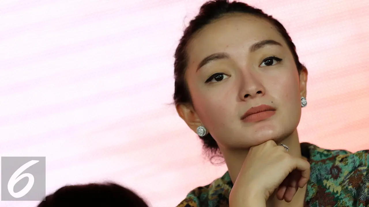 Dilaporkan Atas Pelecehan Lambang Negara, Zaskia Gotik Depresi