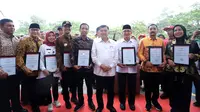 Jusuf Kalla Beri Penghargaan ke Kepala Daerah Peduli PMI. (Selasa, 24/09/2024). (Pemkab Serang).