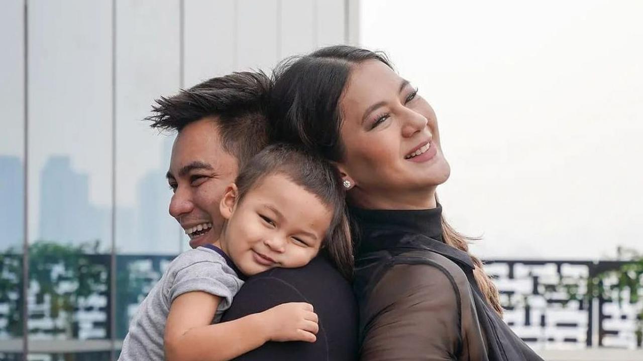 6 Potret Maternity Shoot Paula Verhoeven, Siap Sambut Anak Kedua