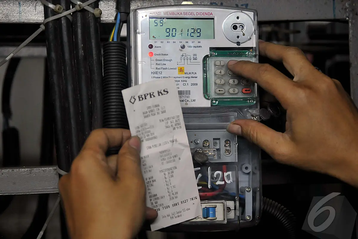 Jokowi Minta PLN Tunda Kenaikan Listrik 