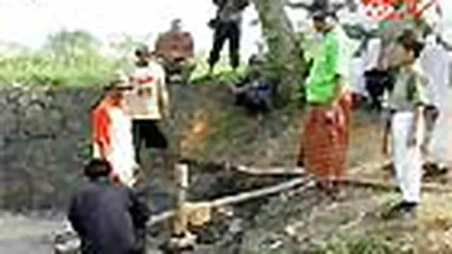 Gas Menyembur, Warga Panik