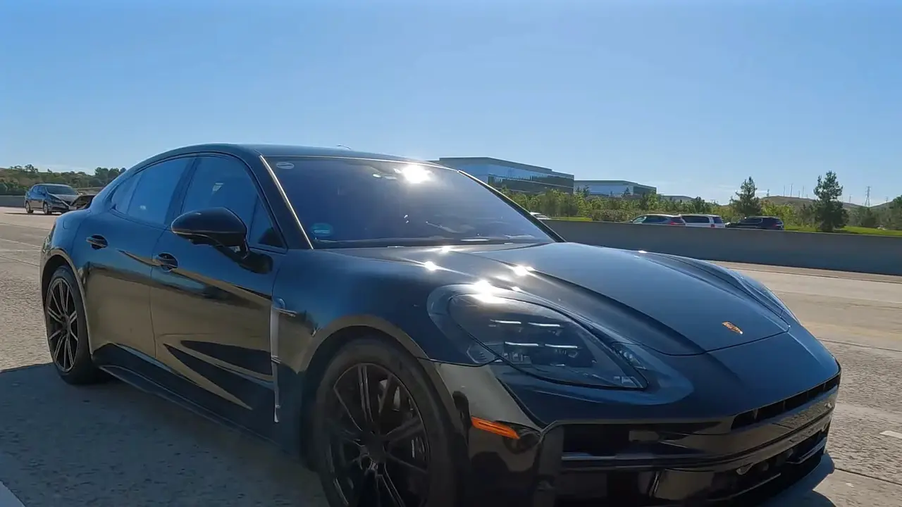 Porsche Panamera 2024