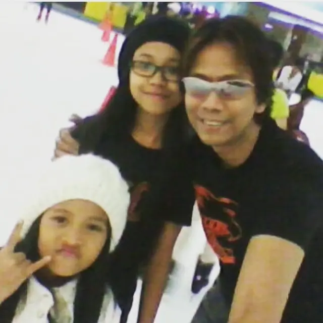 6 Potret Mayang dan Chika Sejak Kecil, Anak Doddy Soedrajat yang Selalu Kompak