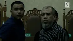 Mantan Hakim Konstitusi dan Menkumham, Patrialis Akbar, dituntut 12,5 tahun penjara oleh jaksa Komisi Pemberantasan Korupsi (KPK)