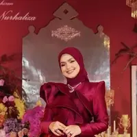 Transformasi Siti Nurhaliza saat Muda hingga Sekarang. (instagram/ctdk)