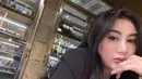 "Enggak sih, nggak apa-apa mamah. Malah katanya bagus buat edukasi Pamela," ucap Pamela Safitri. (instagram/pamelaaaasafitri)