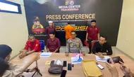 Press Conference kasus tindak pidana Narkotika dengan pelaku berinisial AM yang merupakan oknum Camat di Kabupaten Pohuwato (Arfandi Ibrahim/Liputan6.com)