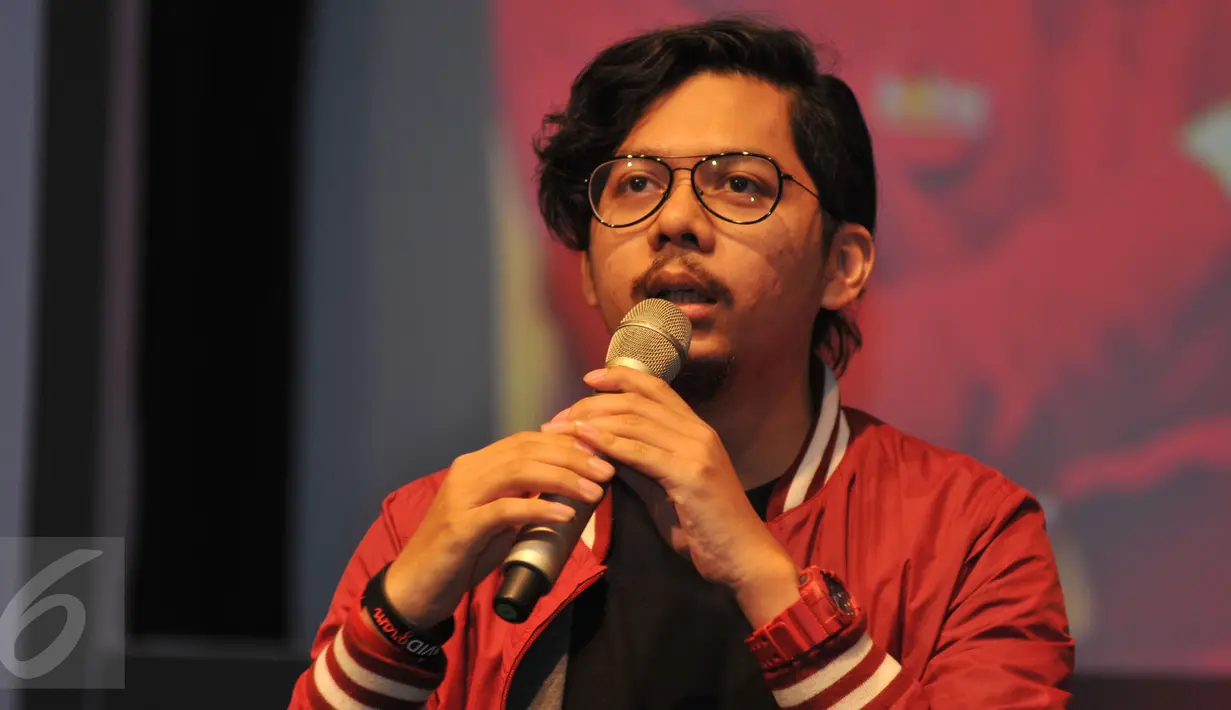 Content creator dan artis vidgram Benazio Rizki berbicara saat menjadi narasumber dalam rangka hari jadi obat Sakit Kepala Bodrex yang ke-45tahun di Jakarta, Kamis (17/15). Bodrex  meluncurkan gerakan Menangkan Harimu. (Liputan6.com/Gempur M Surya)