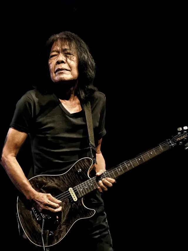 Ian Antono personel God Bless. (Foto: Dok. Instagram @godblessrocks)