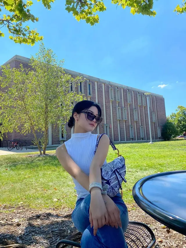 Lanjutkan Kuliah, Ini 7 Potret Yoriko Angeline Saat Berada di Amerika