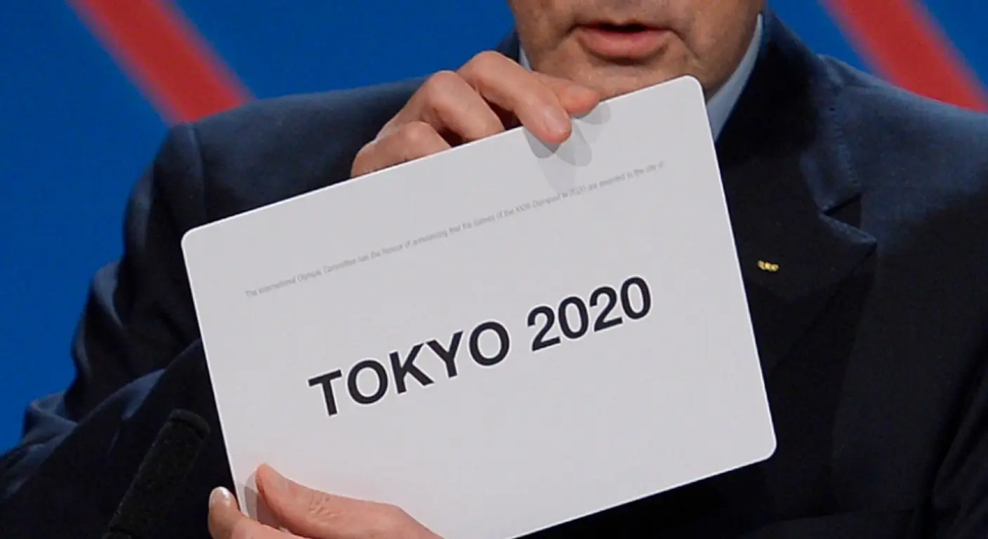 Presiden Komite Olimpiade Internasional, Jacques Rogge, saat mengumumkan tuan rumah Olimpiade 2020, di Buenos Aires, 7 September 2013. (AFP). 