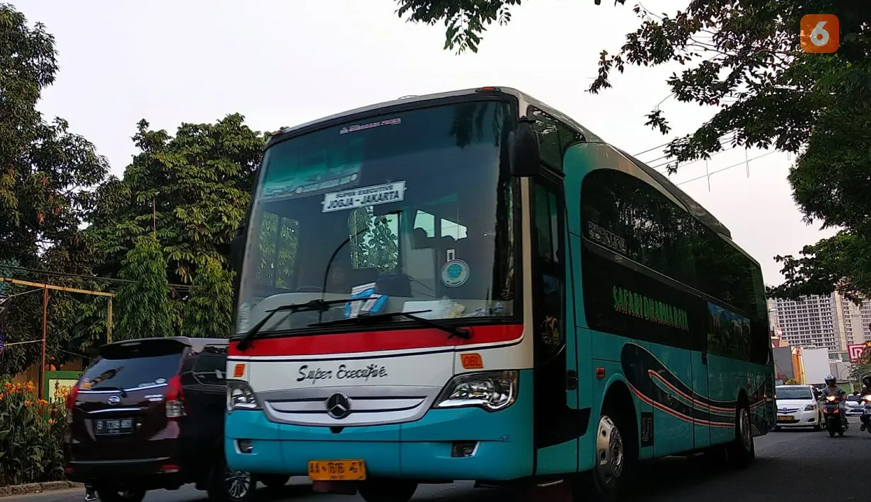 Morodadi Prima Travego yang merupakan pendahulu dari model Grand Tourismo.