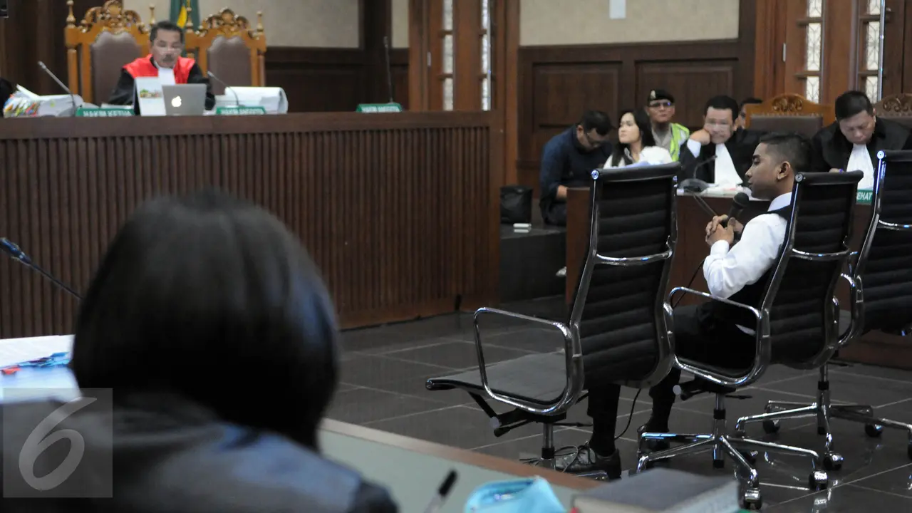 20160721-Ini Kesaksian Barista Kafe Olivier dalam Sidang Kasus Jessica Wongso-Jakarta