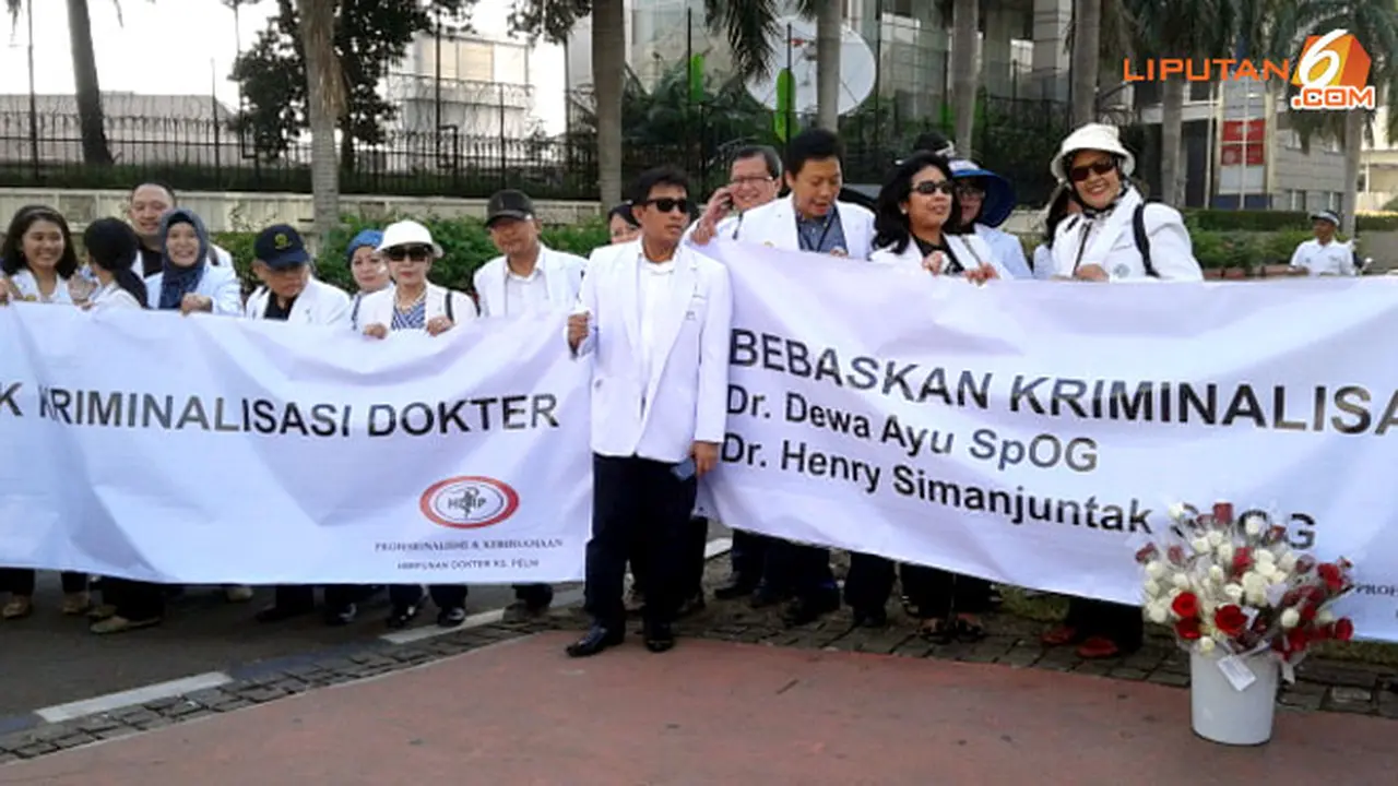 demo-dokter-4-131127b.jpg
