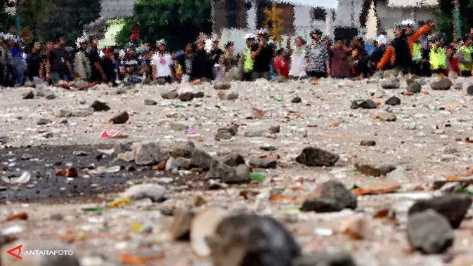 Unveiling the Crisis of Plastic Pollution: Analyzing Its Profound Impact on the Environment