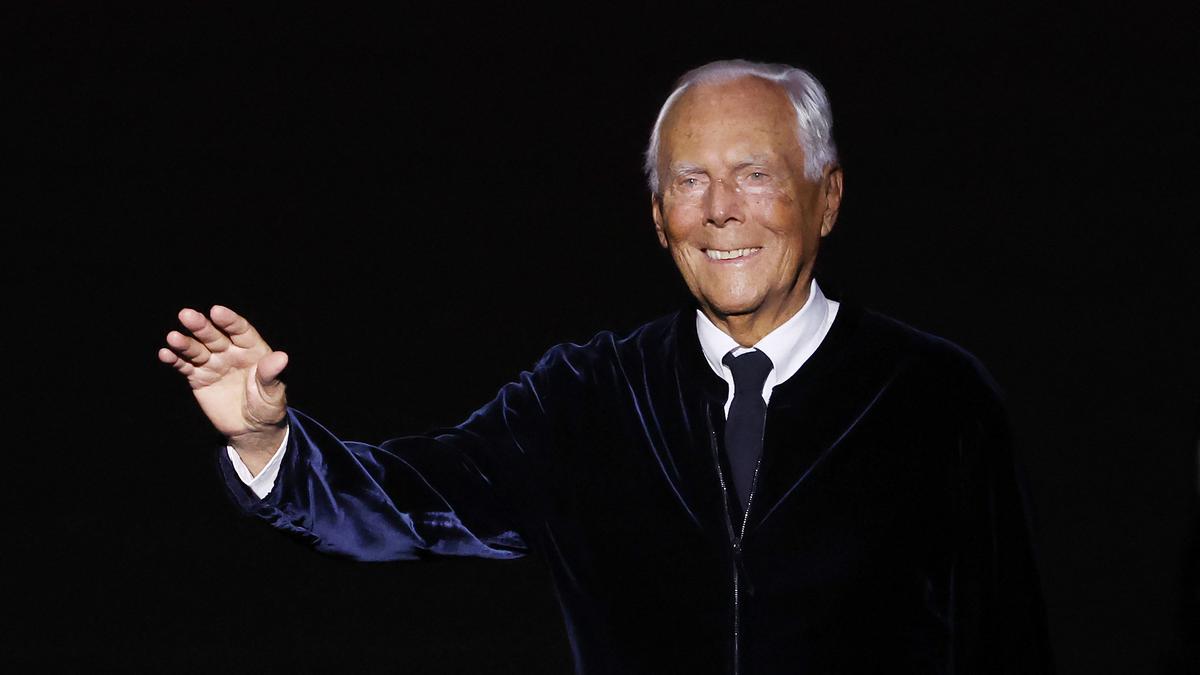 Giorgio Armani, Raja Mode Italia yang Mengubah Siluet Dunia