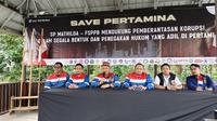 SP Mathilda Balikpapan saat menyatakan sikap mendukung pemberantasan korupsi dan penegakan hukum yang adil di Pertamina. (Apriyanto/Liputan6.com)