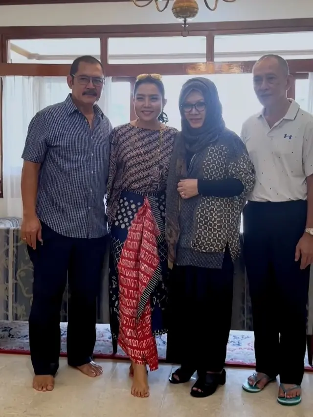 Mayangsari Kumpul Bersama Keluarga Cendana. [@mayagsari_official]