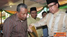 Citizen6, Lampung: KKP terus berkonsentrasi untuk menggenjot produksi dan pendapatan nelayan termasuk mengembangkan wirausaha mandiri lewat strategi industrialisasi kelautan dan perikanan. (Pengirim: Efrimal Bahri)