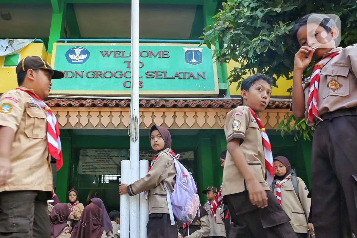 Mahkamah Konstitusi Kabulkan Uji Materi UU Sisdiknas, Pendidikan Dasar 9 Tahun Gratis