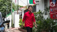 Bakal calon wali kota Surakarta, Gibran Rakabuming Raka tiba di DPP PDIP, Jakarta, Senin (10/2/2020). Kedatangannya tersebut untuk Proses fit and proper test calon pilkada 2020. (Liputan6.com/Faizal Fanani)