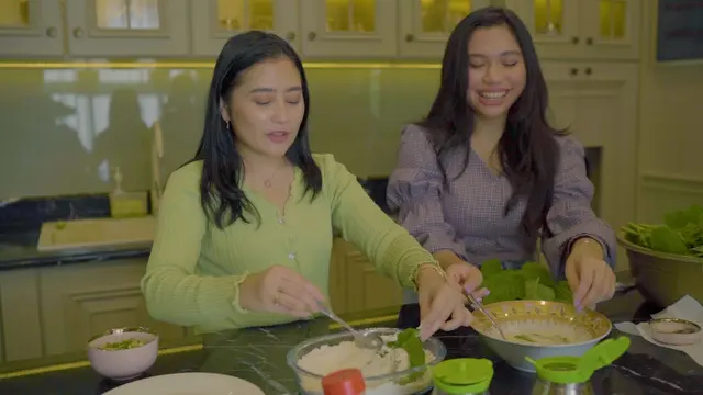 Prilly Latuconsina dan Aminda
