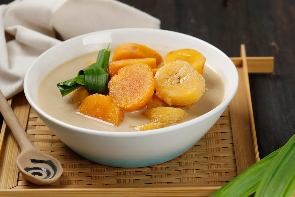 kolak pisang ubi santan
