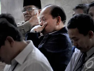 Politikus Partai Demokrat Sutan Bhatoegana penuhi panggilan KPK, Jakarta, Senin (6/10/2014) (Liputan6.com/Miftahul Hayat)