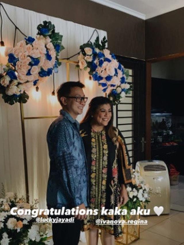 7 Momen Pertunangan Regina Ivanova dengan Kekasih di Tanggal Cantik