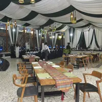 Bulan penuh berkah yang begitu dinantikan telah tiba, Untuk menghormati bulan suci yang penuh pengabdian, kebersamaan, dan rasa syukur, Four Seasons Hotel Jakarta menghadirkan serangkaian penawaran yang penuh kejutan diresapi dengan perhatian sepenuh hati. [ Foto : dok Four Seasons Hotel Jakarta ]