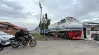 KAI Divre IV Tanjungkarang optimalkan angkutan komoditas non-batu bara seperti semen dan BBM di wilayah Lampung.