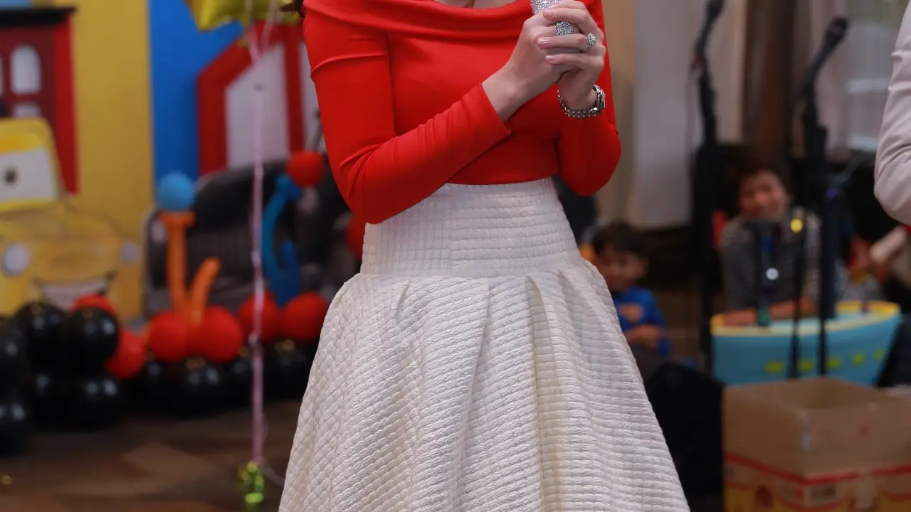 Bella Shofie