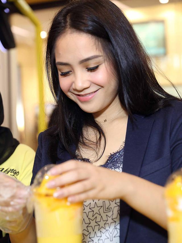 [Bintang] Nagita Slavina