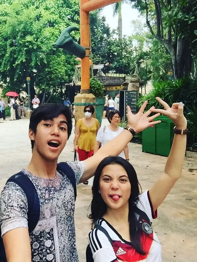 [Bintang] El Rumi dan Marsha Aruan