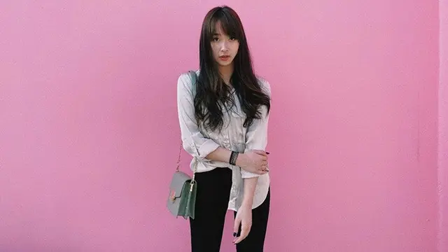 8 Potret Dita Karang, Member Girlgroup K-pop Asal Indonesia yang Segera Debut