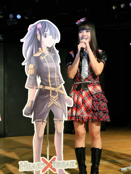 Karakter-karakter member JKT48 yang dirilis dalam 12 chapter terdiri dari 24 halaman. Komik itu sendiri bisa didapatkan secara online maupun bentuk fisik. Untuk online akan dirilis setiap bulan, sedangkan cetak dua bulan sekali. (Adrian Putra/Bintang.com)