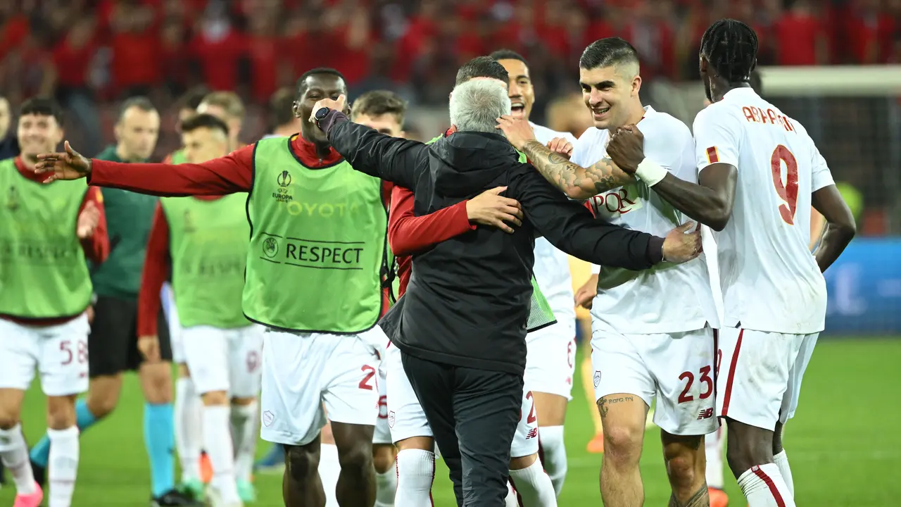Bayer Leverkusen Vs AS Roma