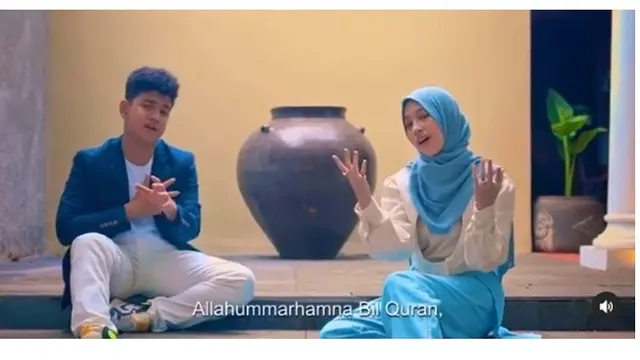 Rilis Lagu Religi, Ini 6 Potret Kebersamaan Adiba Khanza dan Syakir Daulay